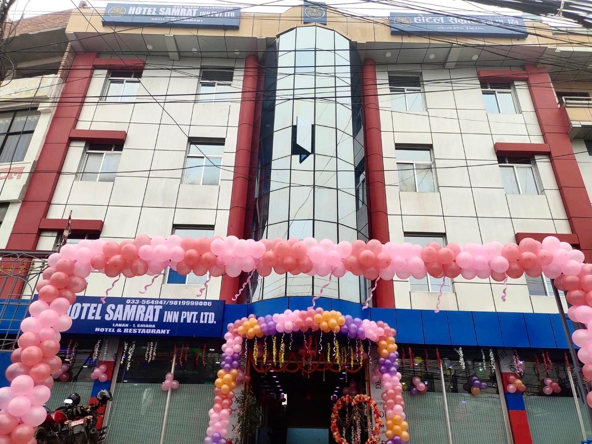 Hotel Samrat Inn Pvt Ltd Lahan 外观 照片